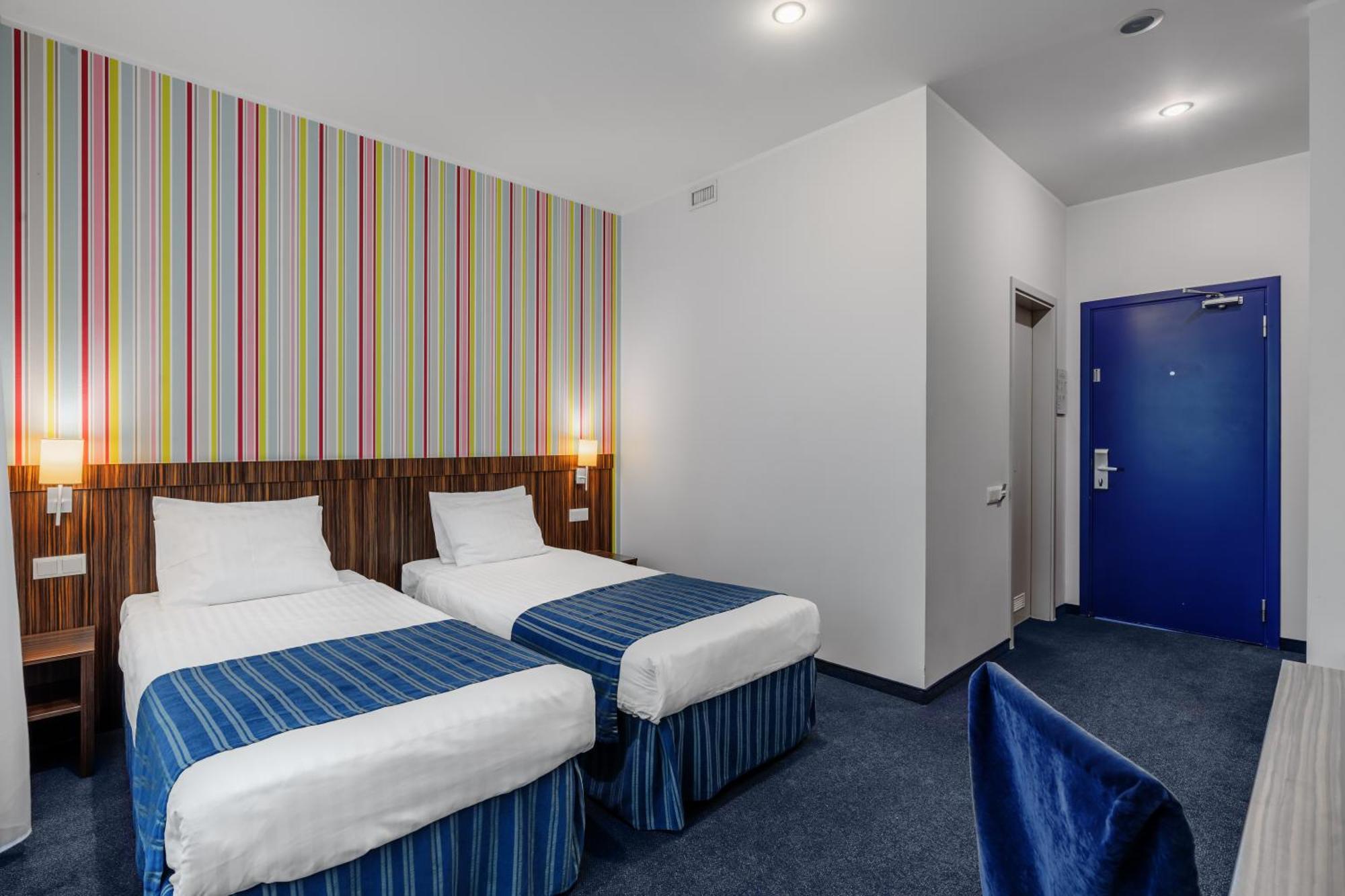 Rija Vef Hotel With Free Parking Riga Quarto foto